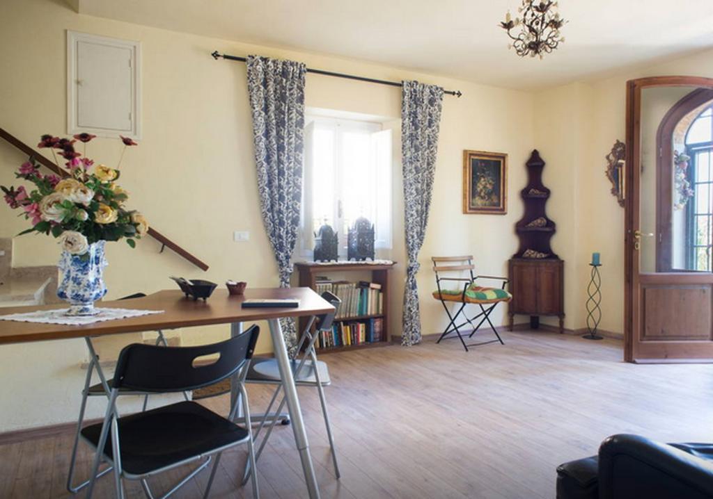 Fattoria La Tavernuzza Грассіна Номер фото